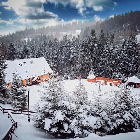 Osrodek Wypoczynkowy Iskra Hotel Piwniczna-Zdroj ภายนอก รูปภาพ