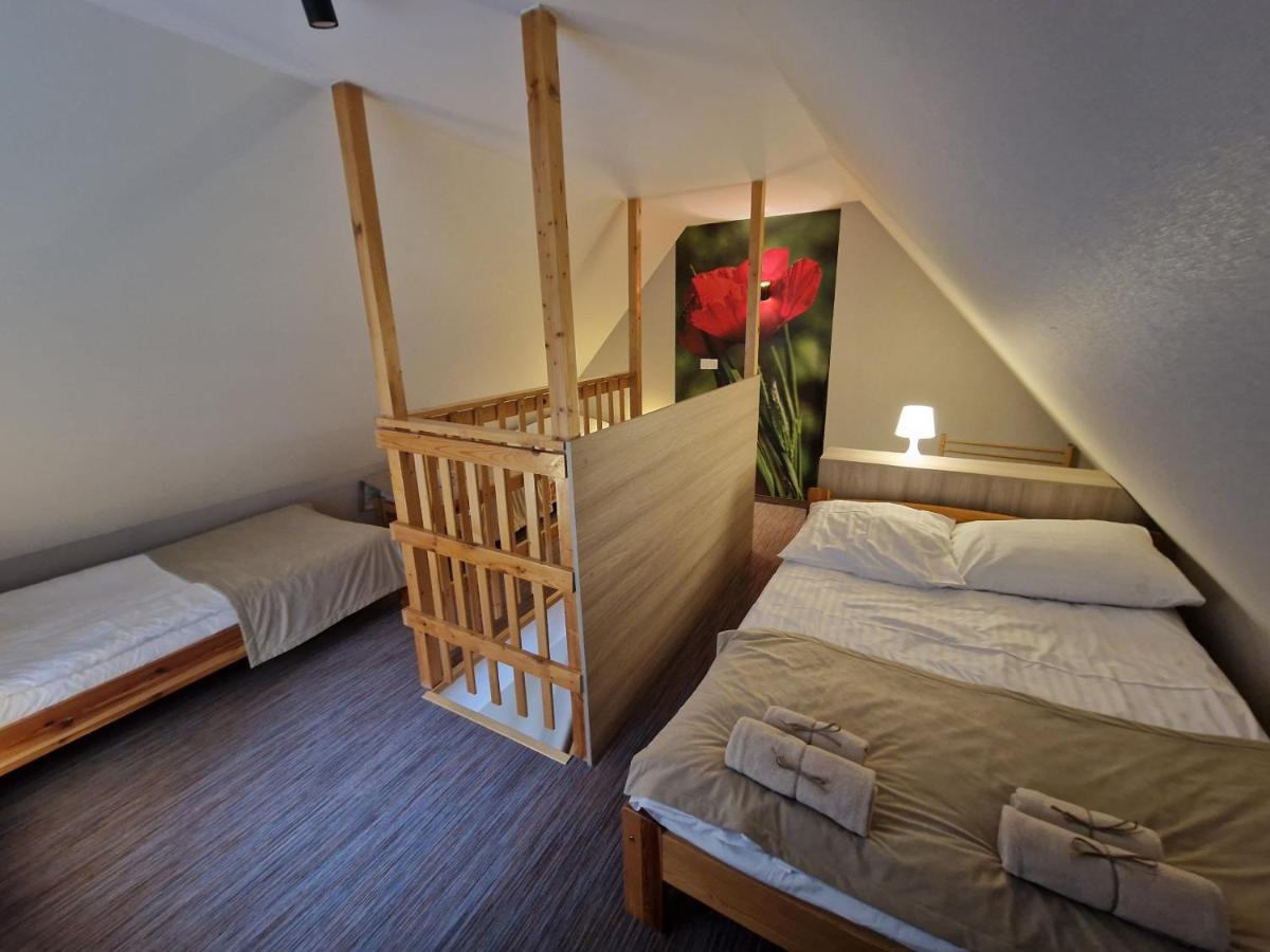Osrodek Wypoczynkowy Iskra Hotel Piwniczna-Zdroj ภายนอก รูปภาพ