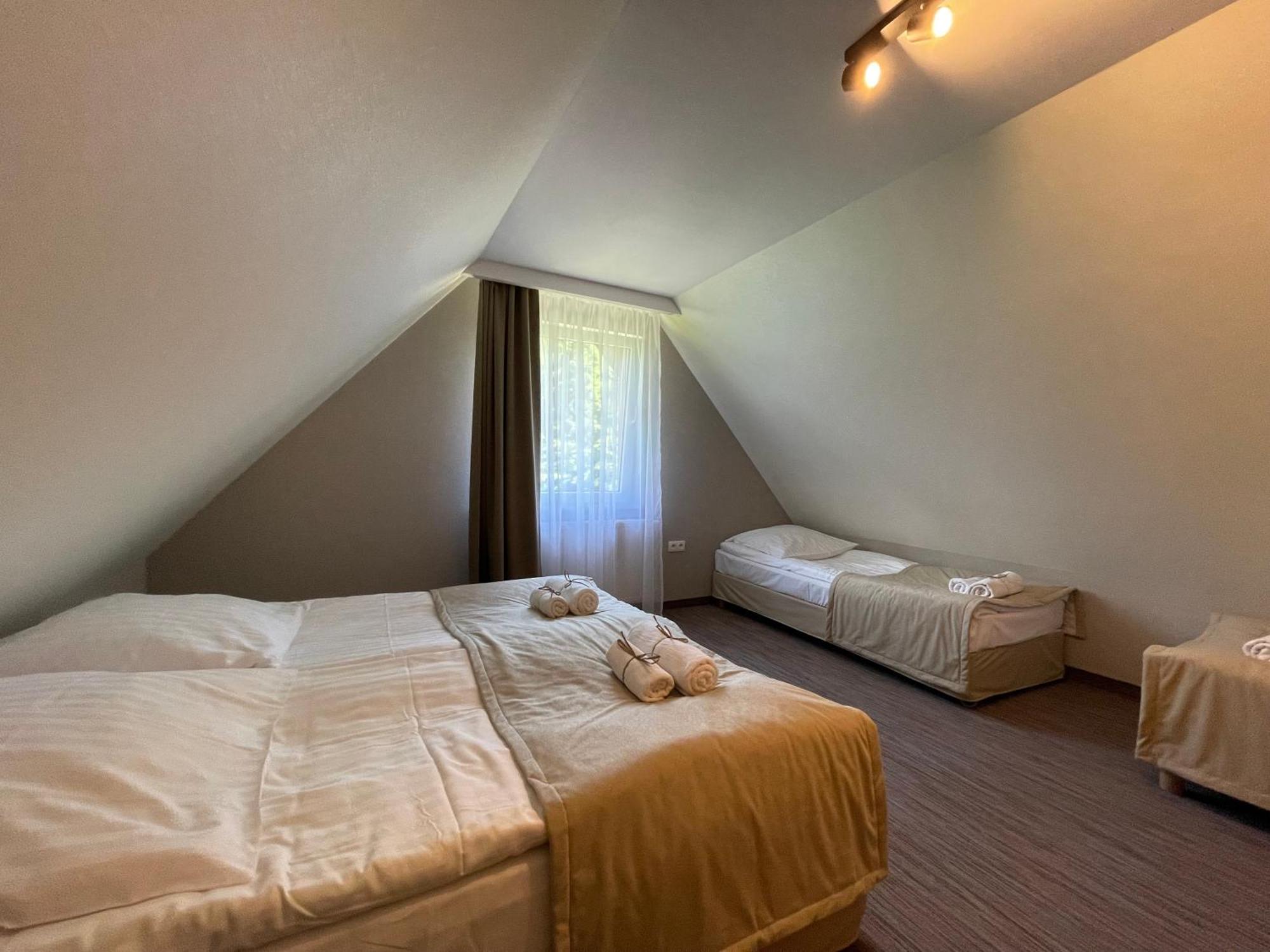 Osrodek Wypoczynkowy Iskra Hotel Piwniczna-Zdroj ห้อง รูปภาพ