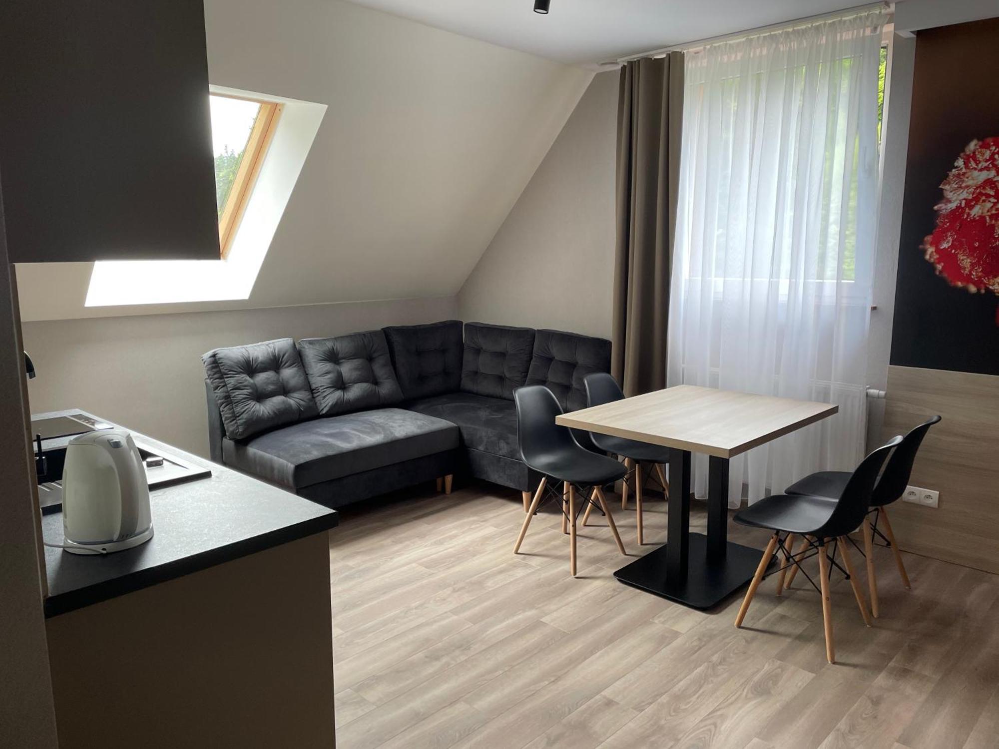 Osrodek Wypoczynkowy Iskra Hotel Piwniczna-Zdroj ห้อง รูปภาพ