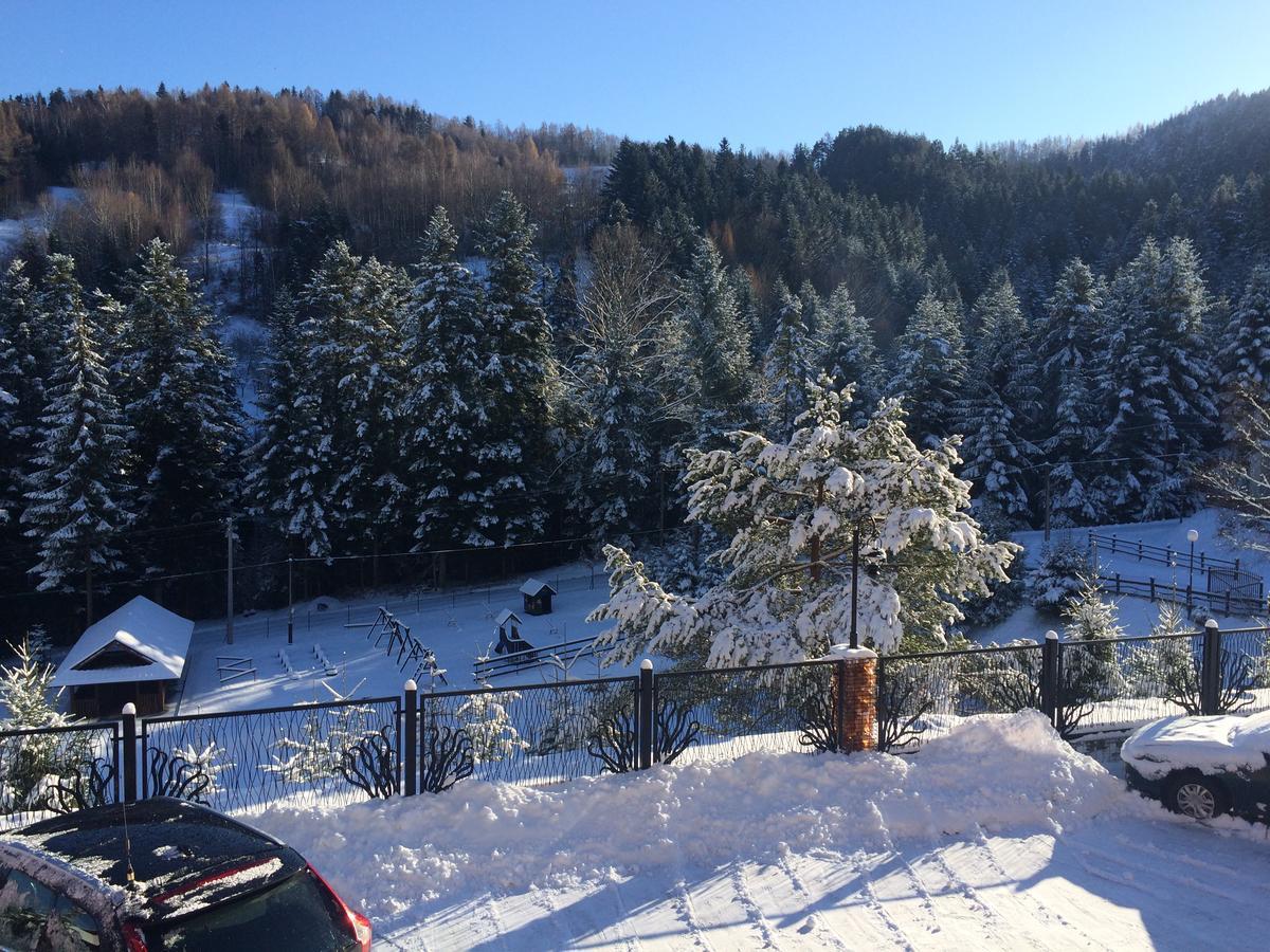 Osrodek Wypoczynkowy Iskra Hotel Piwniczna-Zdroj ภายนอก รูปภาพ