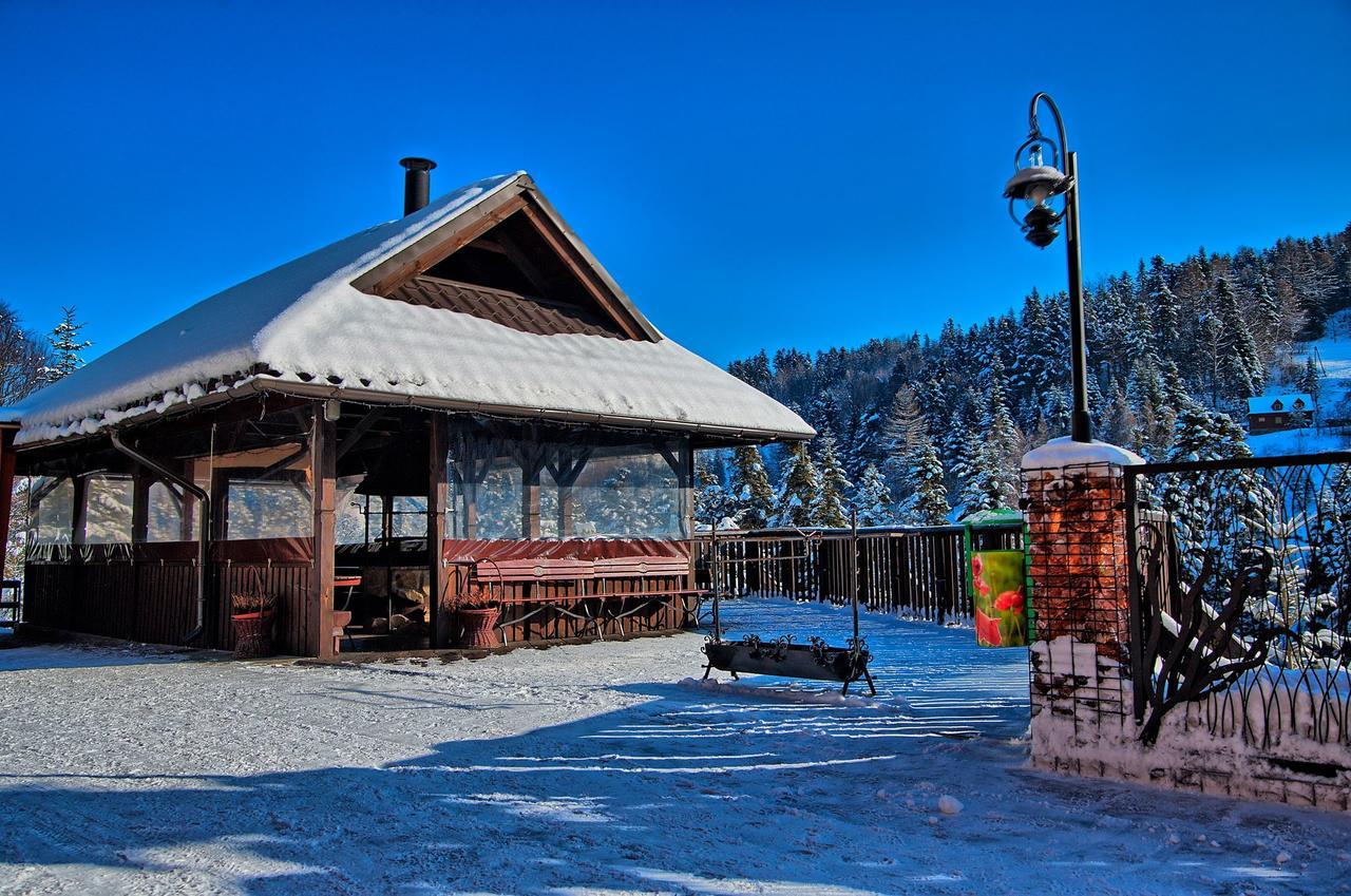 Osrodek Wypoczynkowy Iskra Hotel Piwniczna-Zdroj ภายนอก รูปภาพ