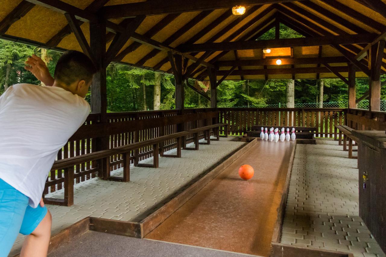 Osrodek Wypoczynkowy Iskra Hotel Piwniczna-Zdroj ภายนอก รูปภาพ